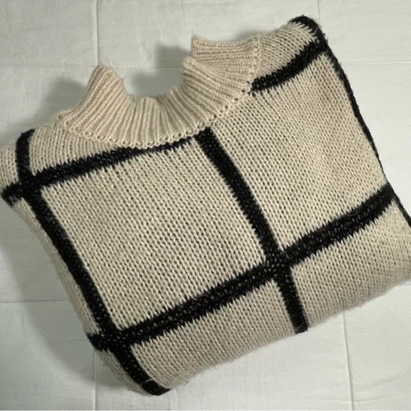 Anthropologie Little Lies Checkmate Mock Neck Chunky Turtleneck Sweater (M/L) - Picture 6 of 9
